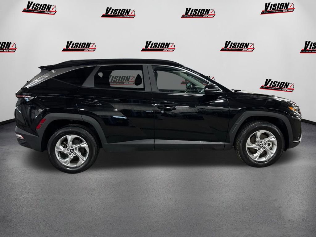 Used 2022 Hyundai Tucson SEL w/ Cargo Package image 4