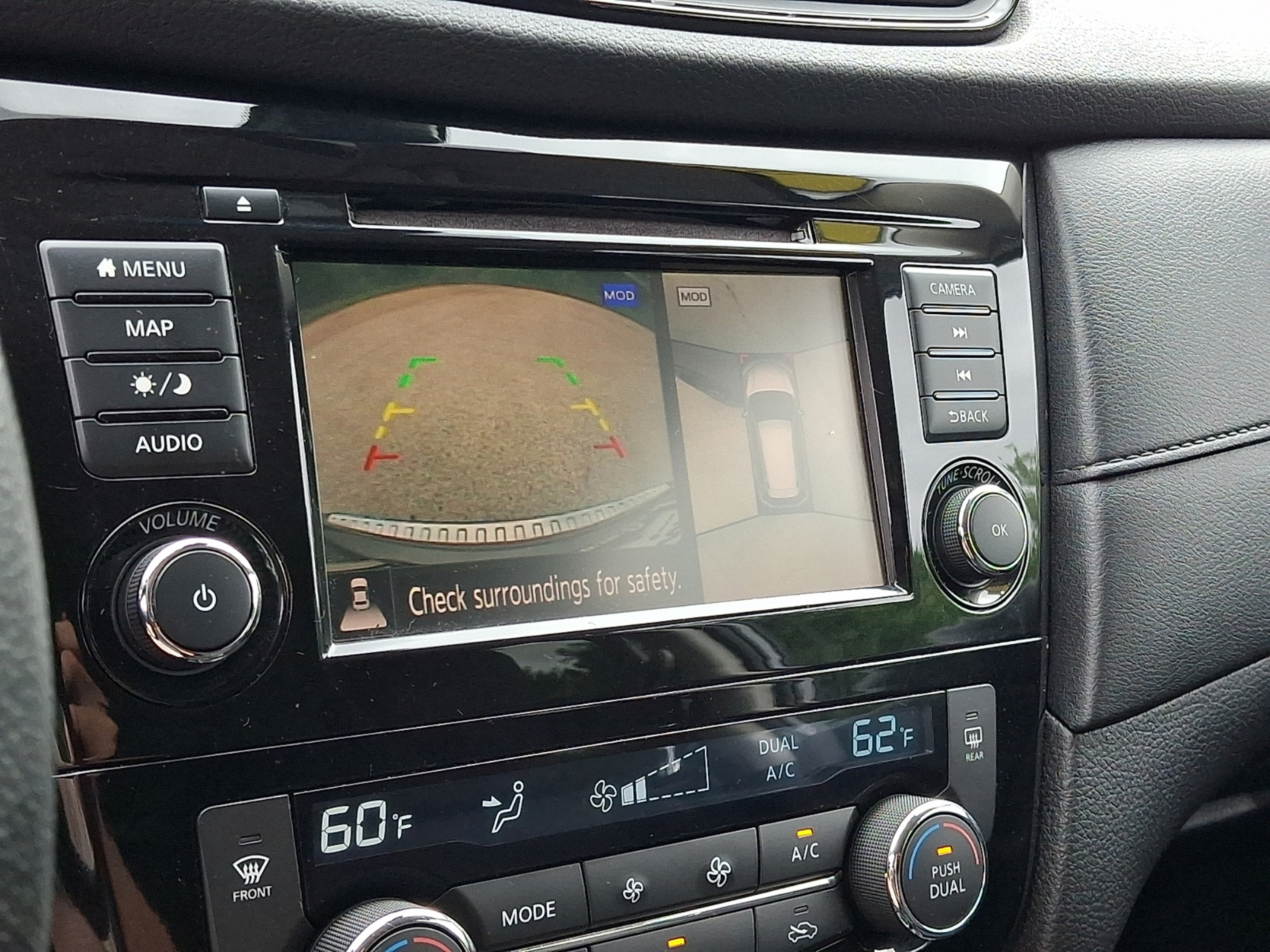 Used 2019 Nissan Rogue SV w/ Premium Package AWD/4WD image 18