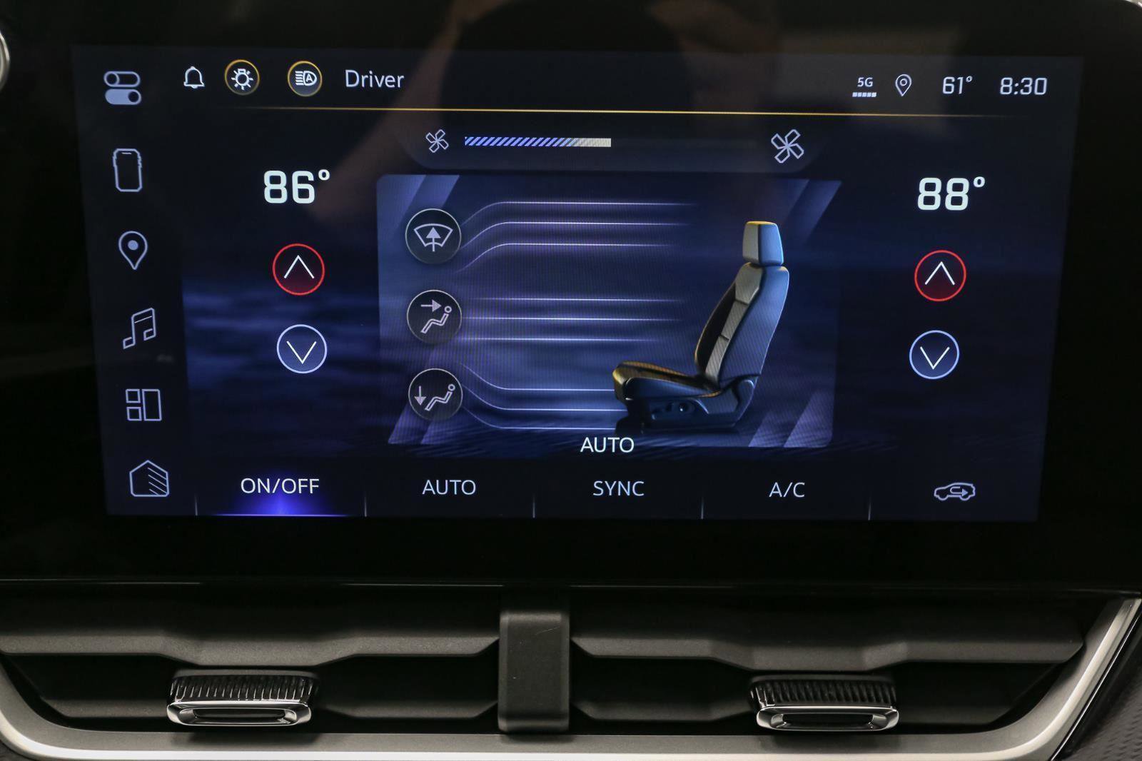 Used 2025 Chevrolet Equinox LT w/ Convenience Package II image 29