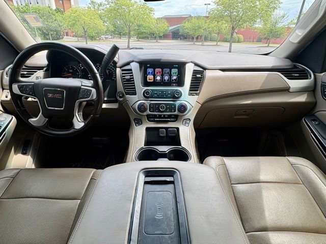 Used 2017 GMC Yukon XL SLT w/ Open Road Package AWD/4WD image 25