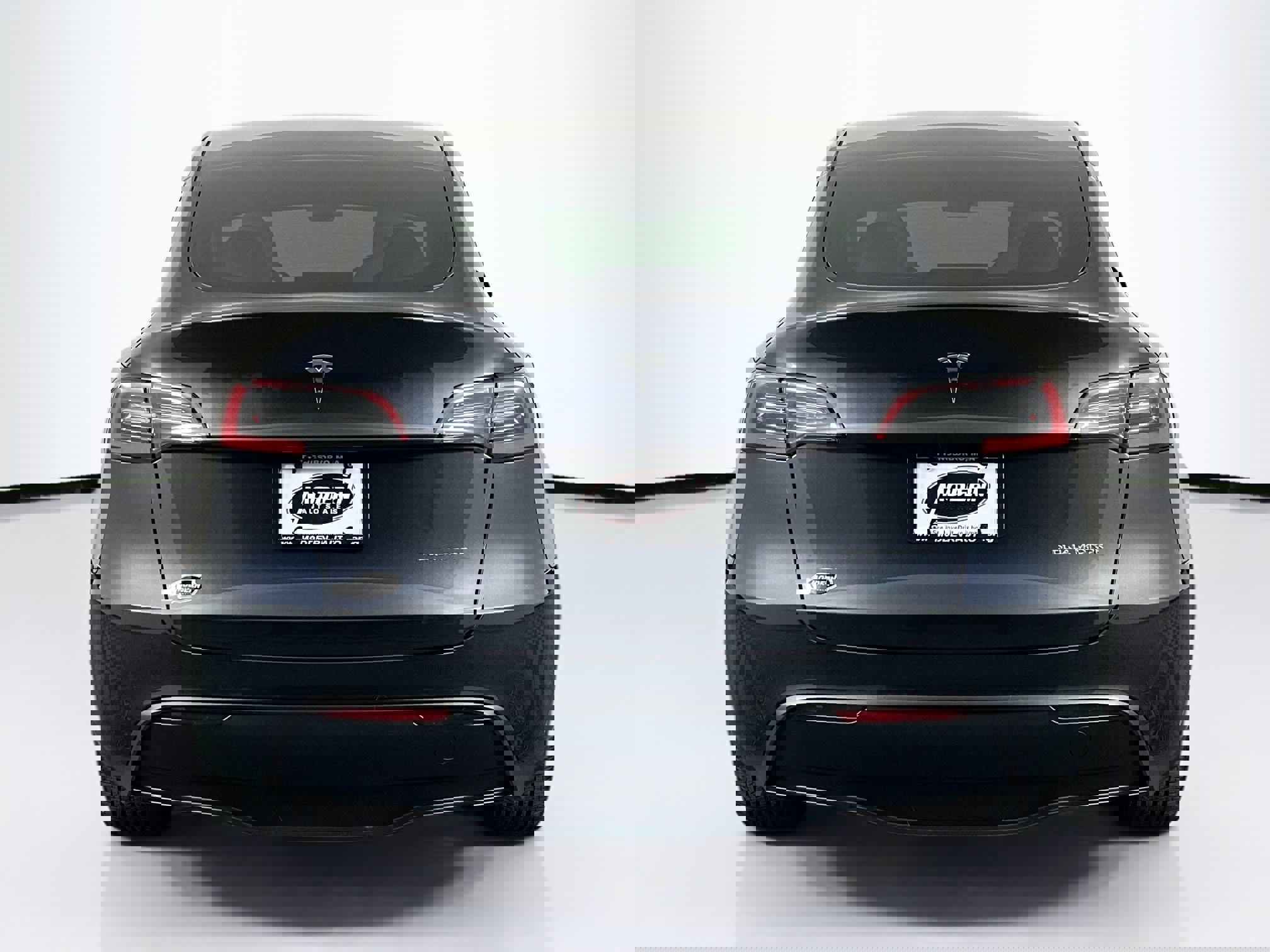 Used 2025 Tesla Model Y Long Range image 10