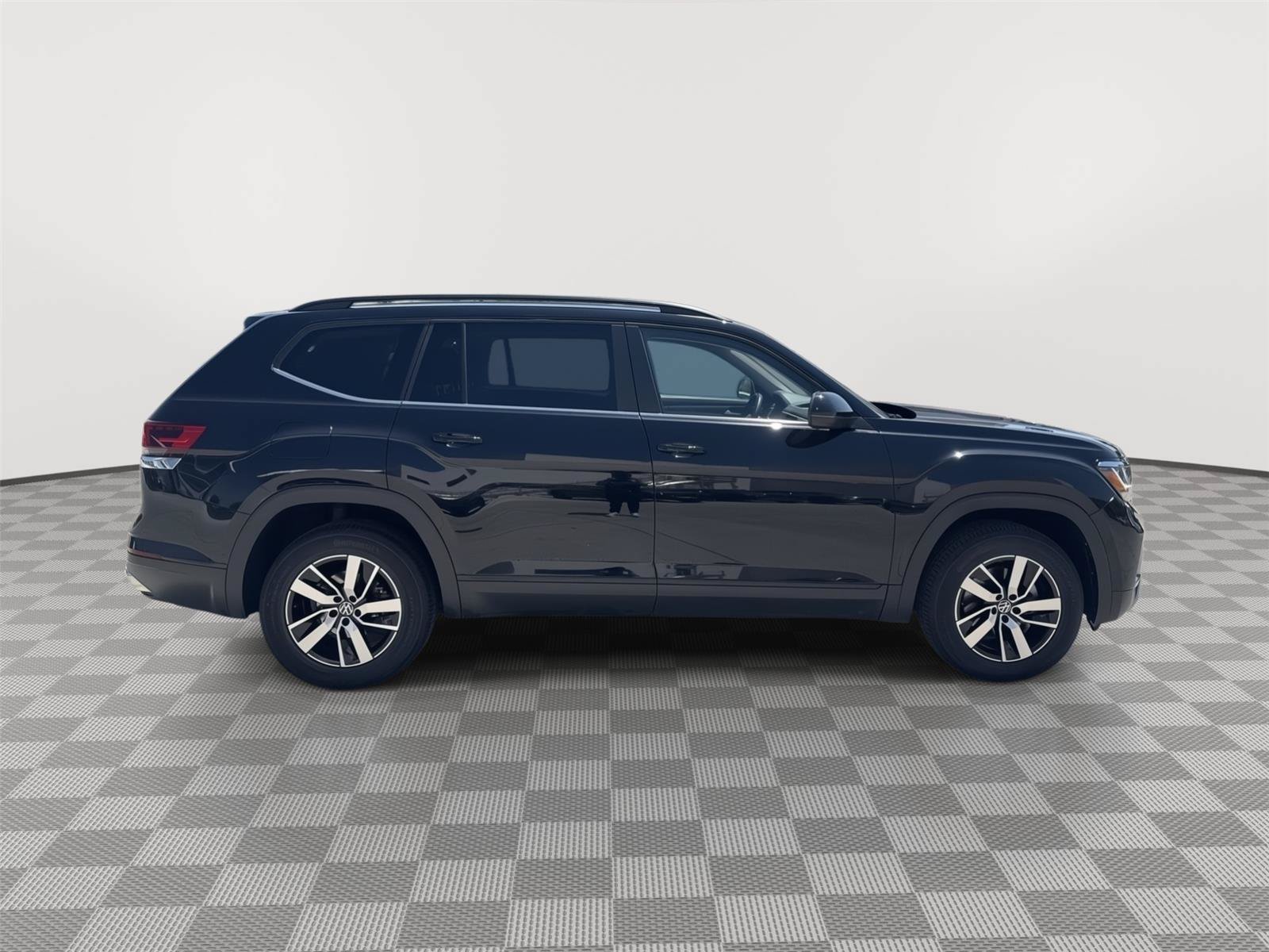 Certified 2022 Volkswagen Atlas SE AWD/4WD image 12