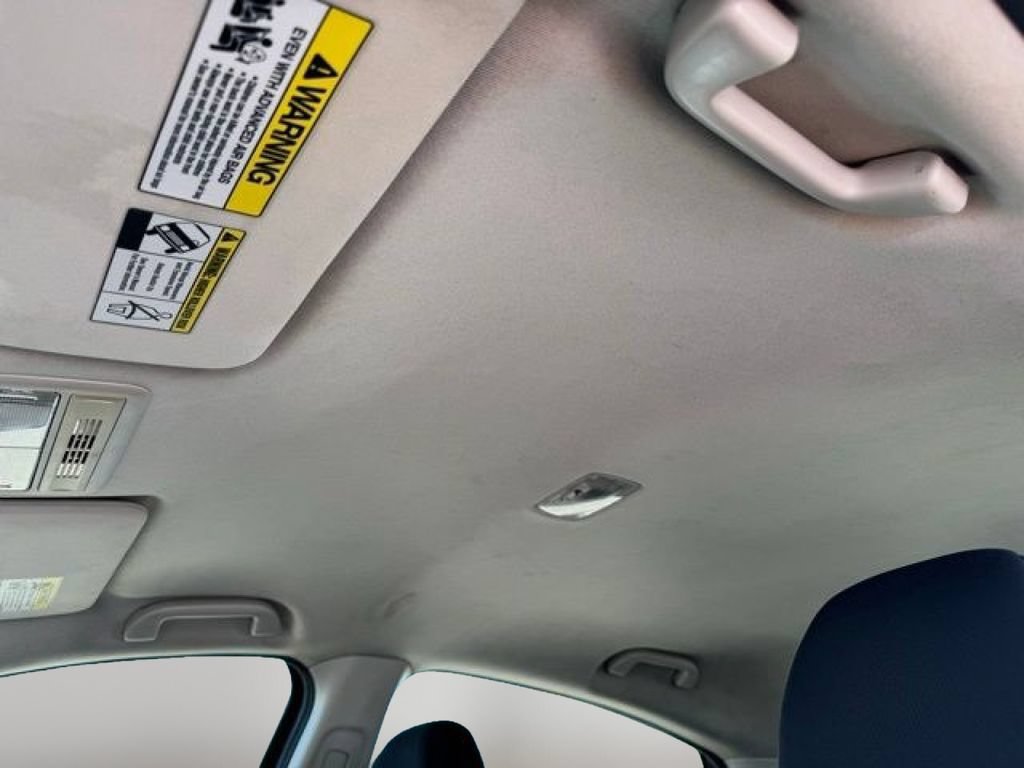 Used 2016 Honda HR-V LX image 21