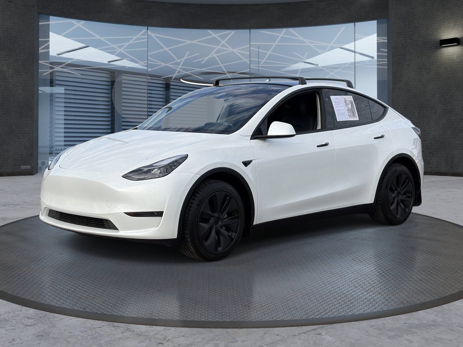 Used 2025 Tesla Model Y Long Range RWD image 2