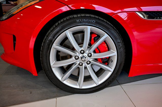 Used 2014 Jaguar F-TYPE S image 45