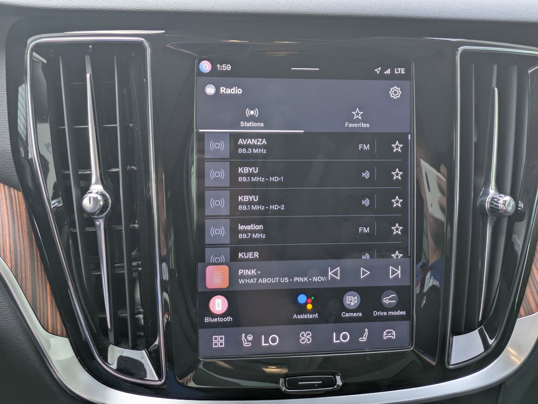 Used 2025 Volvo V60 B5 Cross Country Plus AWD/4WD image 21