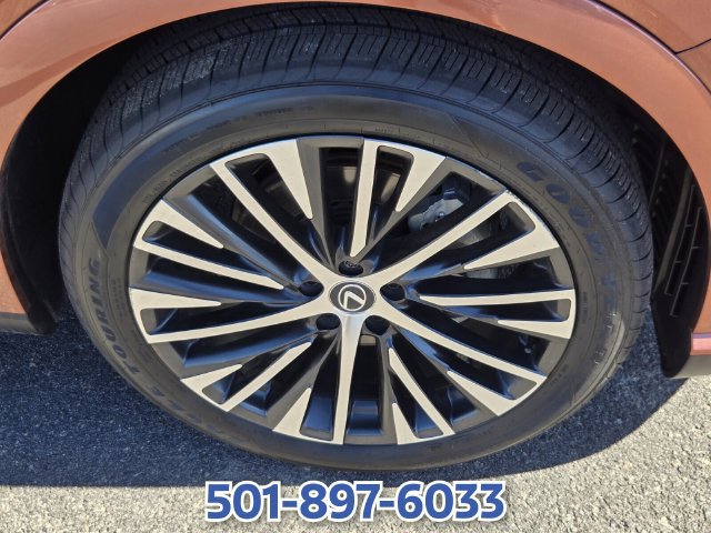 Used 2024 Lexus RX 350 Premium Plus w/ Convenience Package FWD image 21