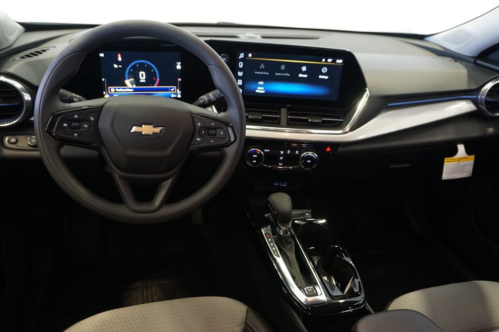 New 2026 Chevrolet Trax LT image 13