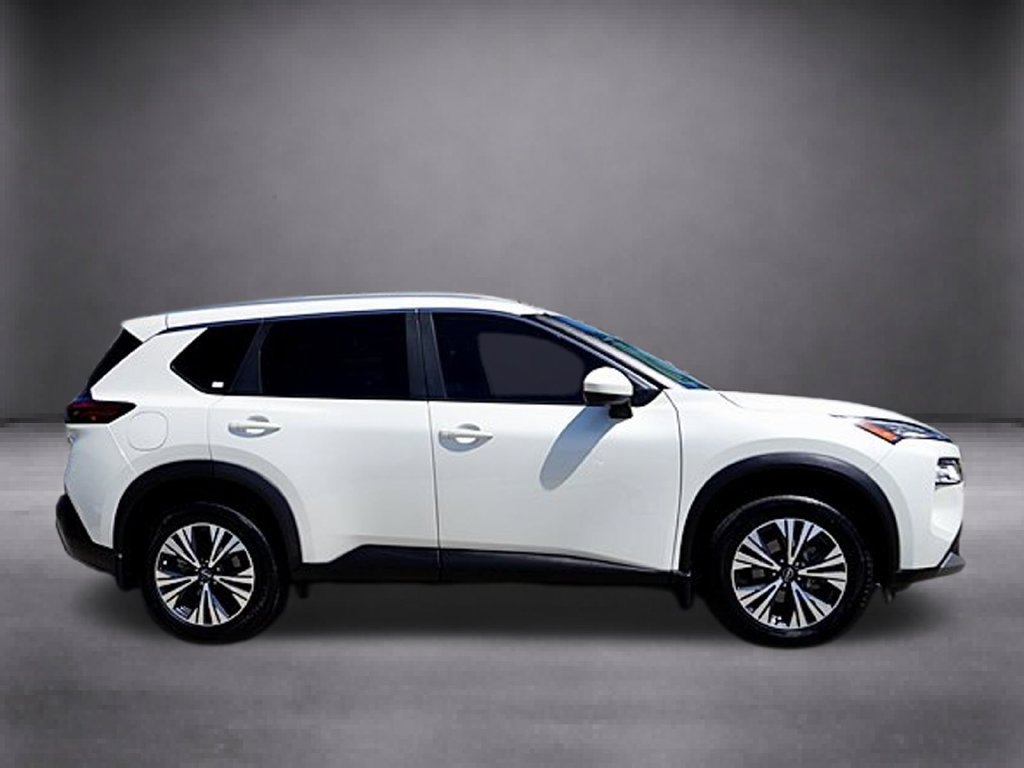 Used 2023 Nissan Rogue SV w/ SV Premium B Package FWD image 3