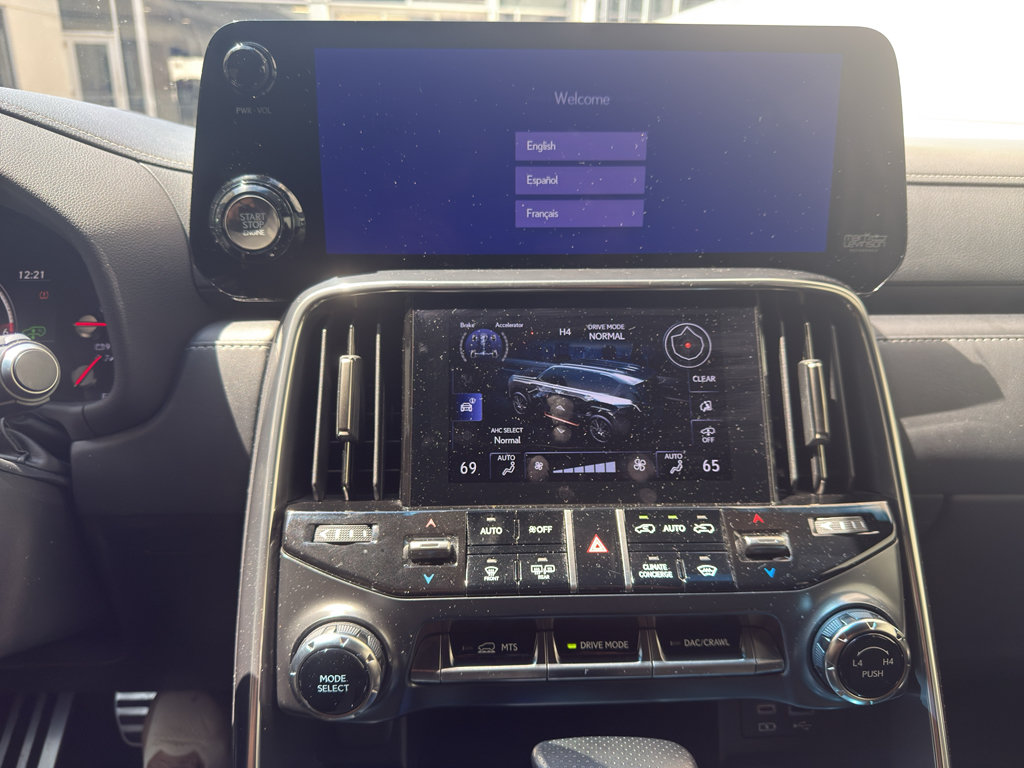 Used 2022 Lexus LX 600 F Sport AWD/4WD image 7