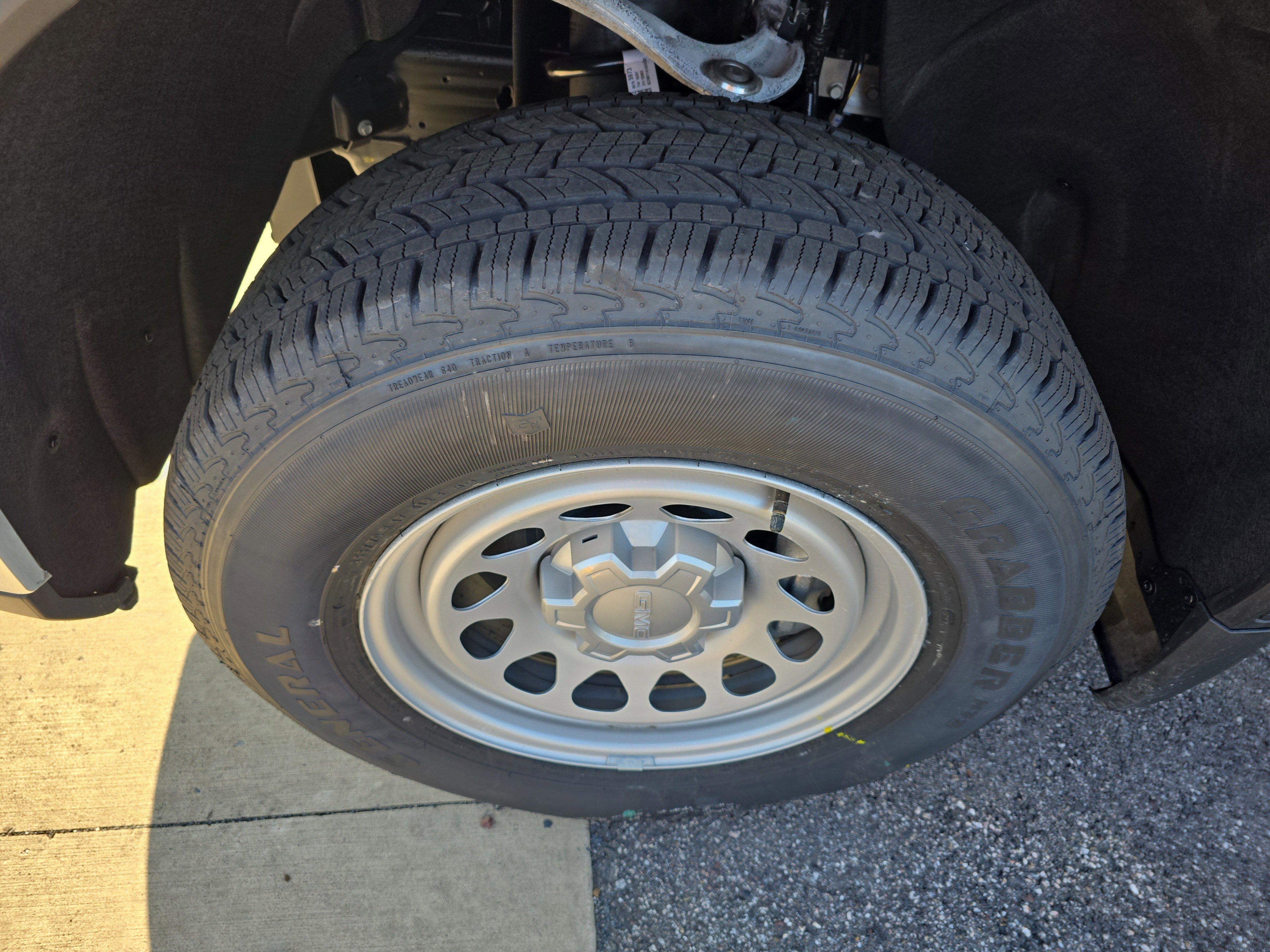 New 2026 GMC Sierra 1500 Pro w/ Pro Value Package image 10