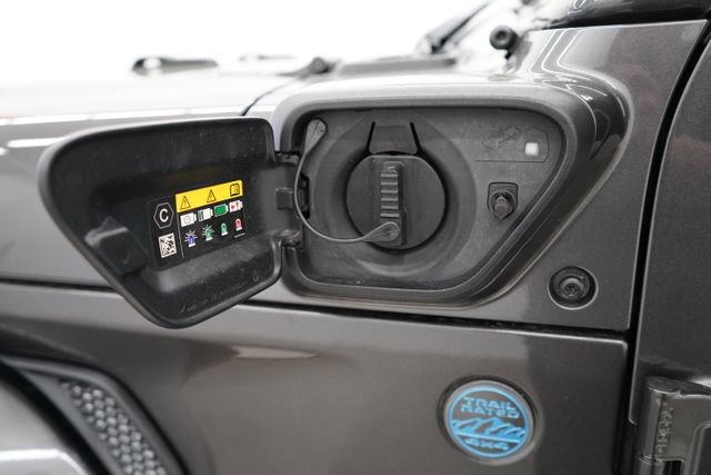Used 2025 Jeep Wrangler Unlimited Sahara image 76