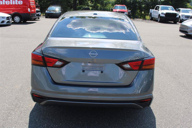 Used 2023 Nissan Altima 2.5 SV FWD image 6