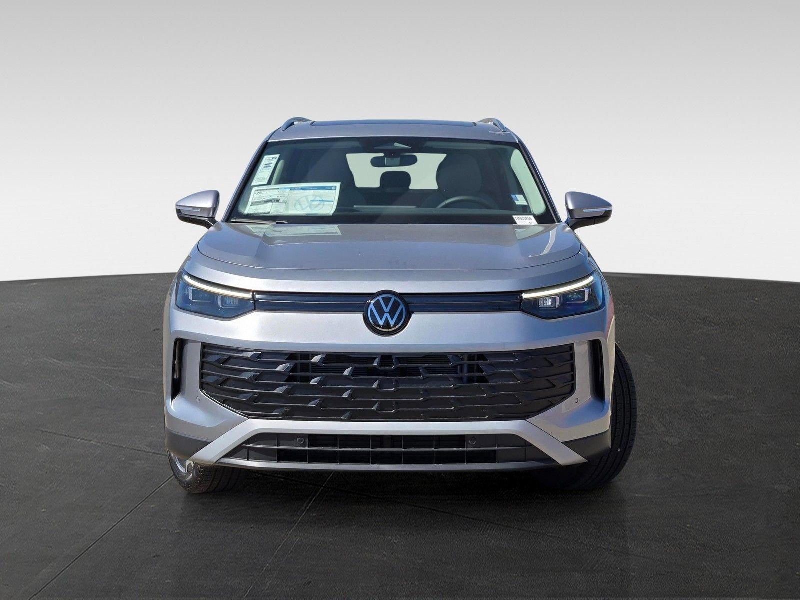 New 2026 Volkswagen Tiguan SE AWD/4WD image 3