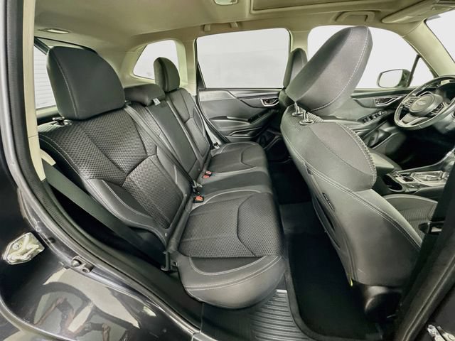 Used 2019 Subaru Forester Premium AWD/4WD image 8