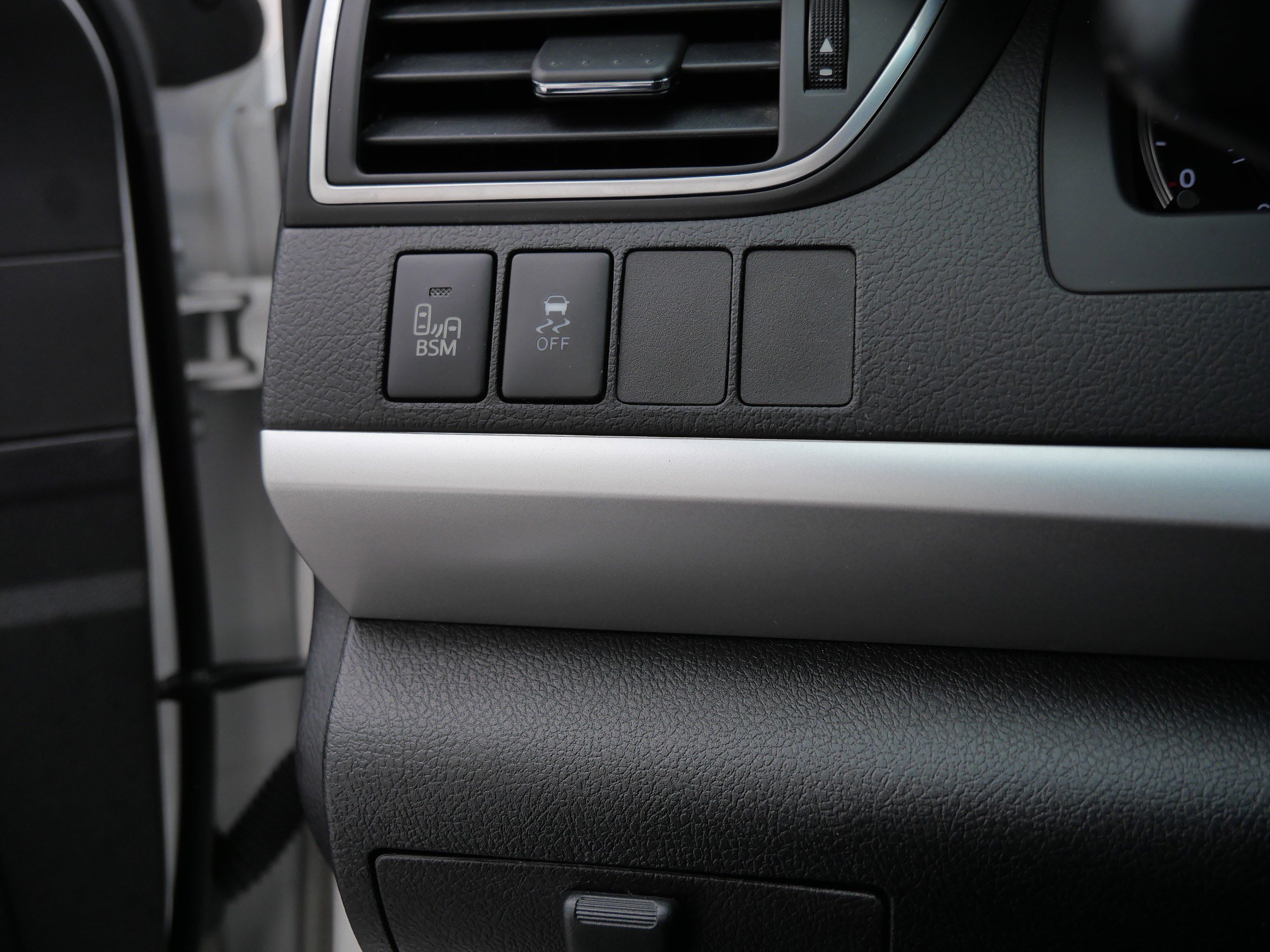 Certified 2017 Toyota Camry XSE image 27