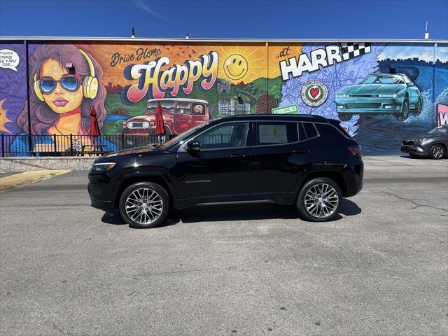 Certified 2022 Jeep Compass Limited w/ Elite Group image 2