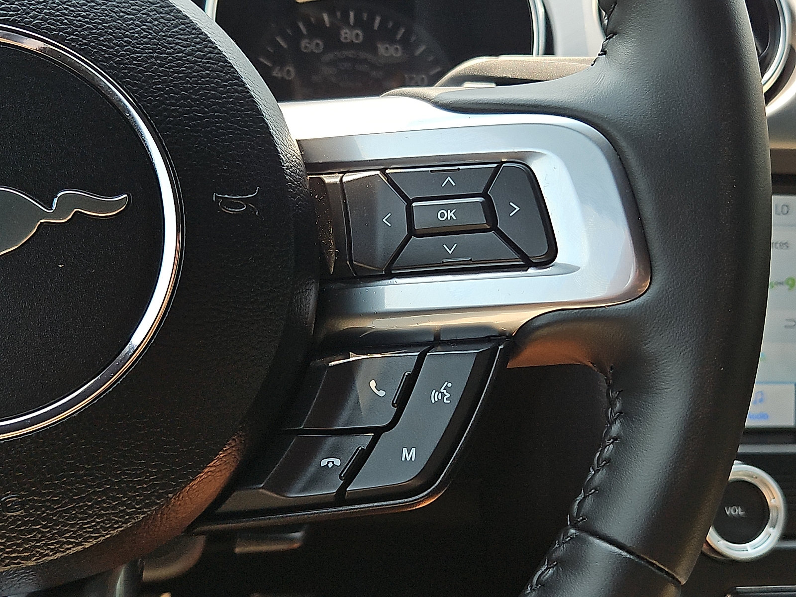 Used 2022 Ford Mustang GT Premium w/ Black Accent Package RWD image 21