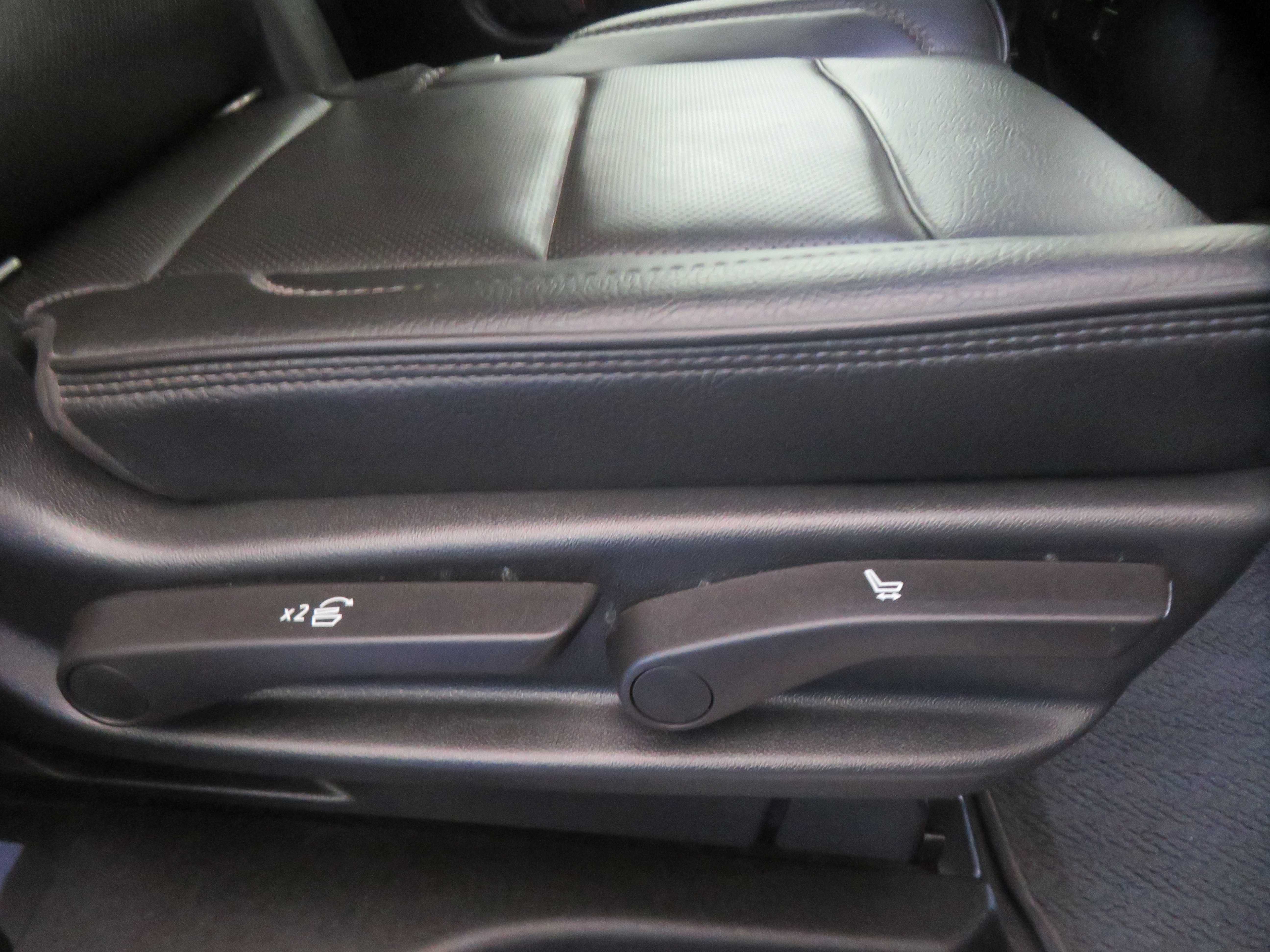 Used 2021 GMC Yukon Denali AWD/4WD image 26