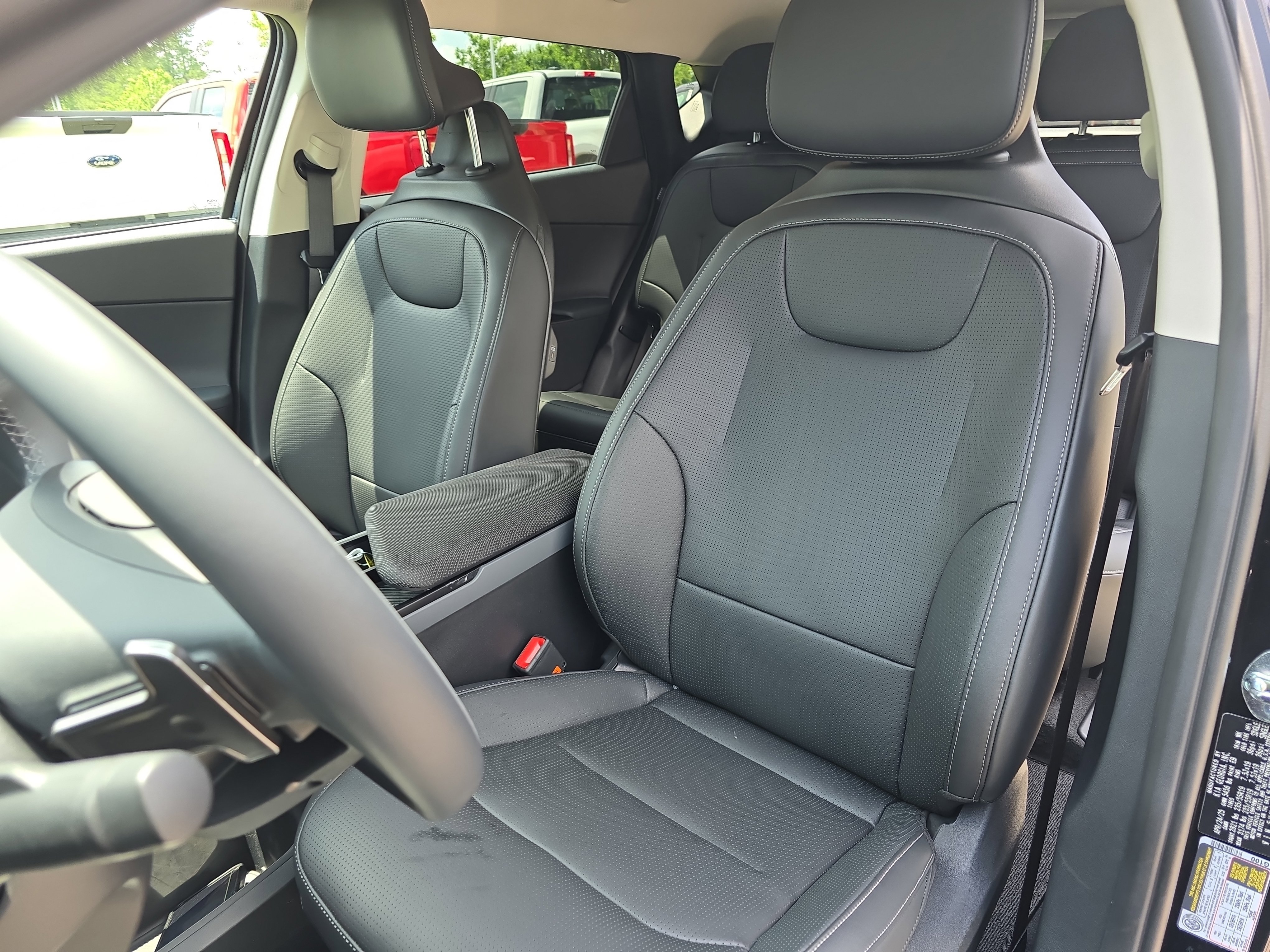 New 2025 Kia EV6 Wind image 15