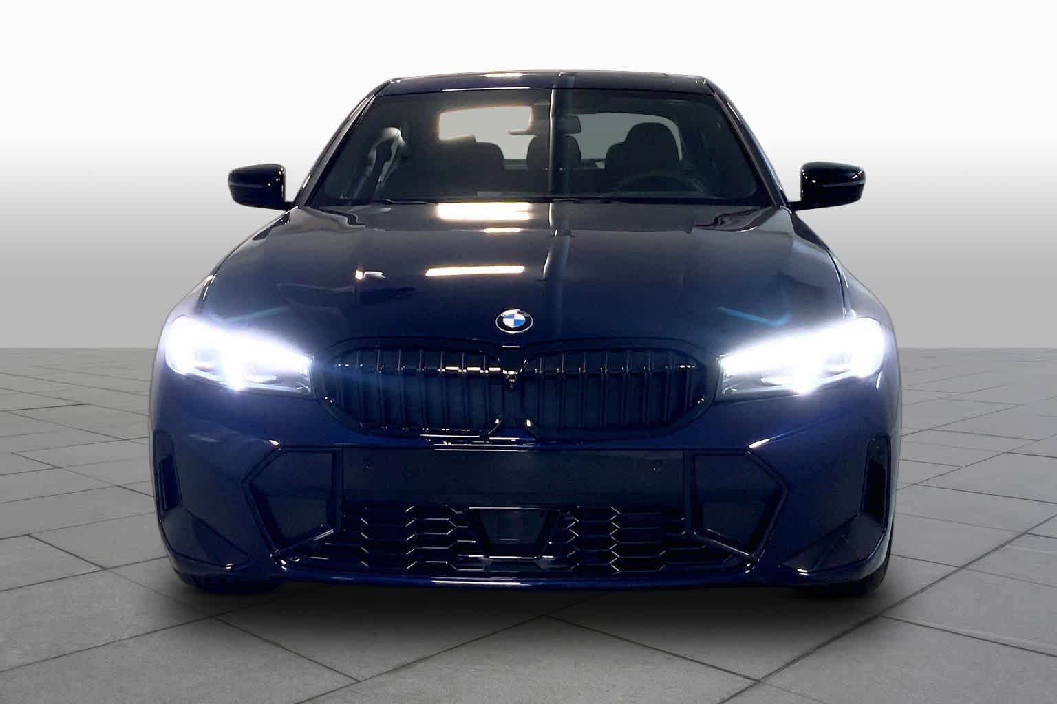 New 2026 BMW 330i xDrive Sedan w/ M Sport Package AWD/4WD image 3