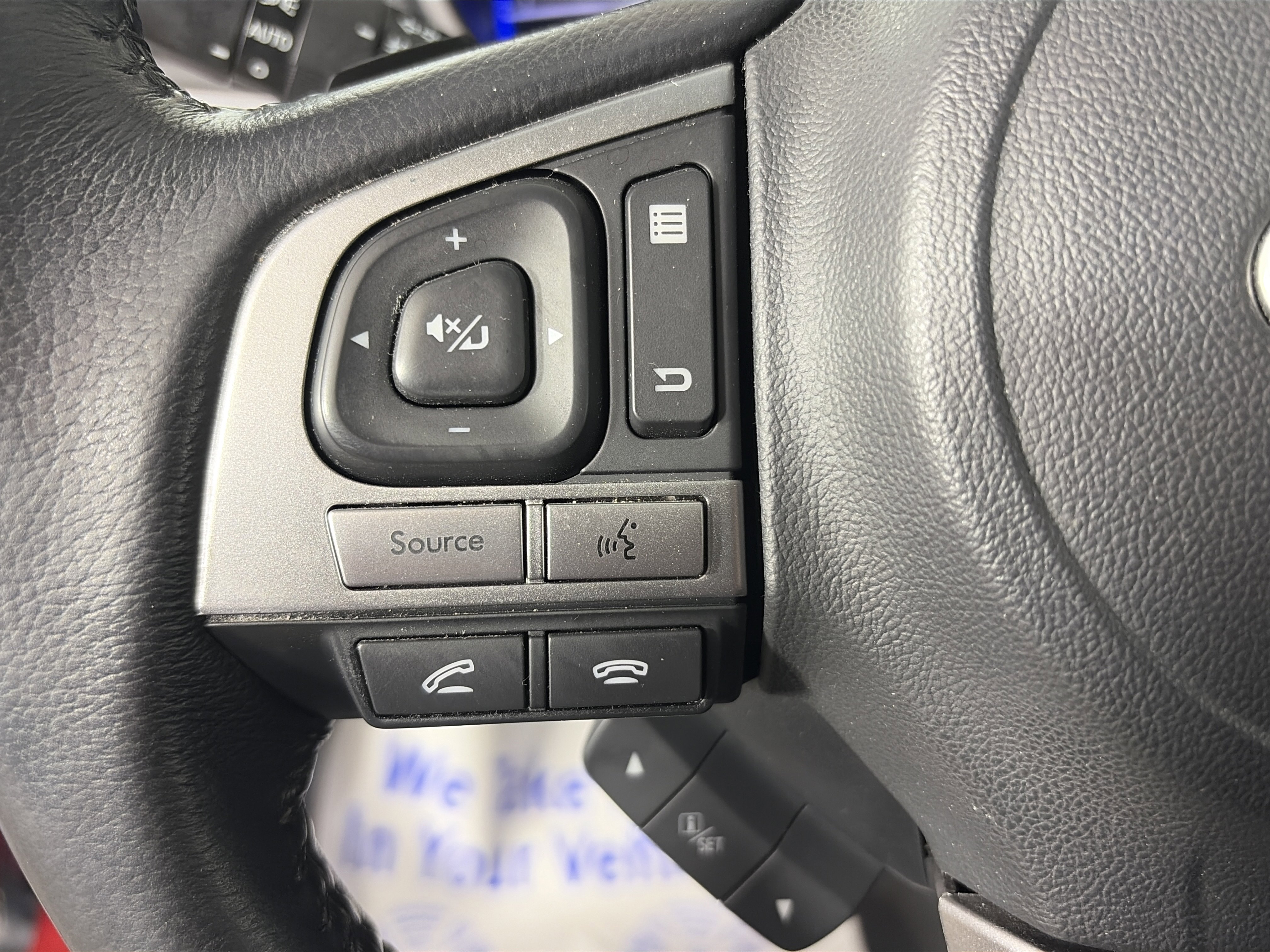 Used 2017 Subaru Outback 2.5i Limited image 32