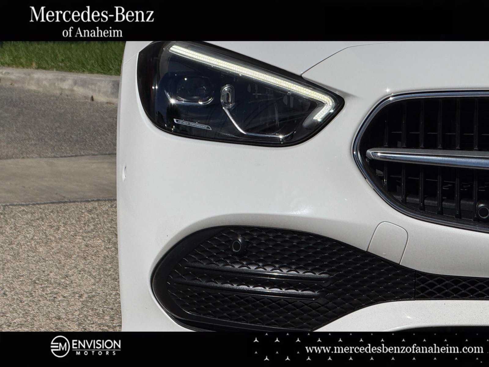 Used 2024 Mercedes-Benz C 300 Sedan image 8