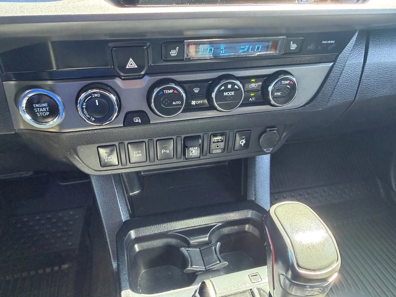 Used 2019 Toyota Tacoma TRD Pro AWD/4WD image 19