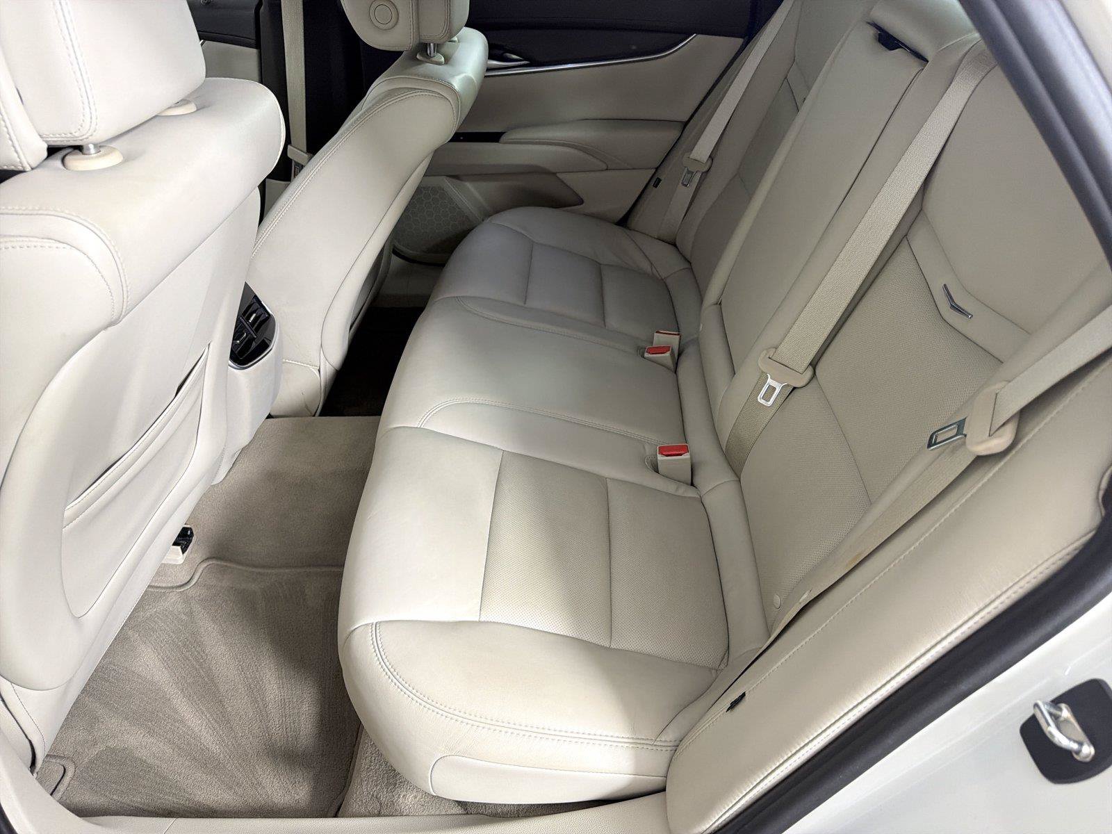 Certified 2014 Cadillac XTS FWD image 18