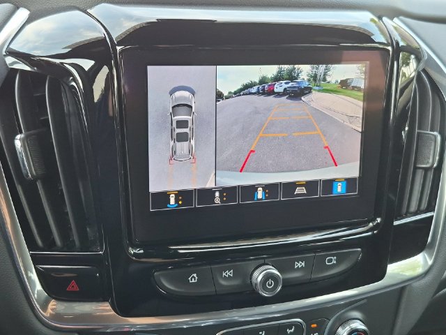 Used 2023 Chevrolet Traverse RS w/ LPO, Floor Liner Package AWD/4WD image 17