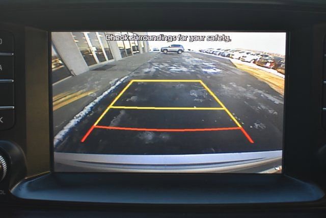 Used 2019 Kia Sorento LX image 23