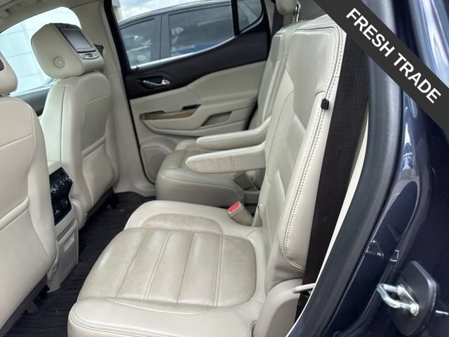 Used 2018 GMC Acadia Denali w/ Technology Package AWD/4WD image 4