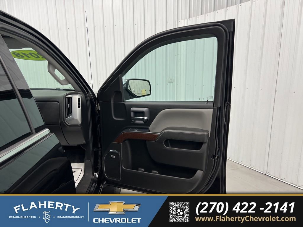 Used 2018 GMC Sierra 1500 SLT w/ SLT Premium Package AWD/4WD image 14