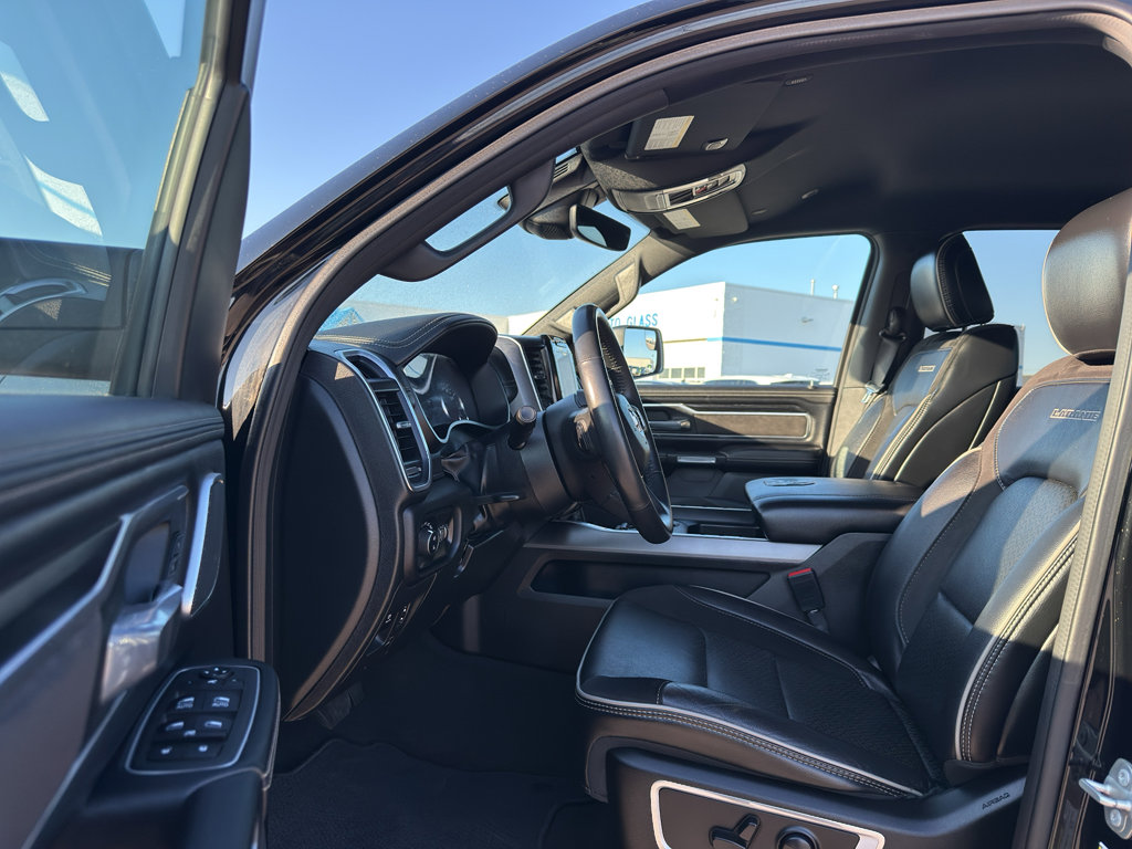 Used 2023 RAM 1500 Laramie AWD/4WD image 11