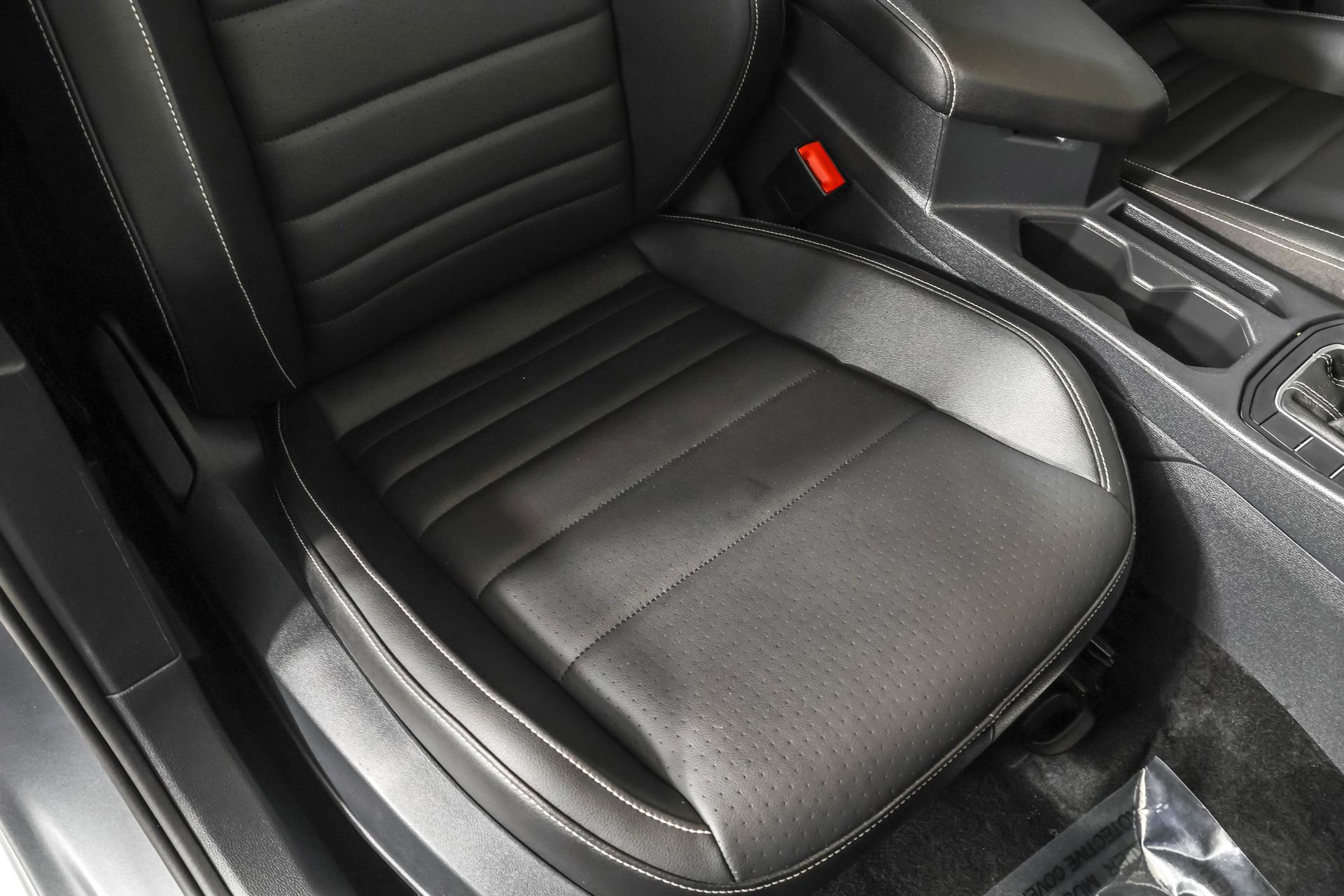 Certified 2024 Volkswagen Jetta SE w/ Panoramic Sunroof Package FWD image 47