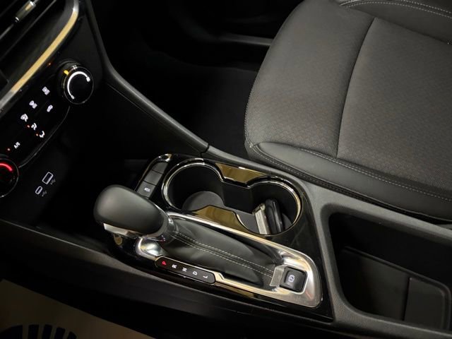 Used 2025 Buick Encore GX Preferred FWD image 71