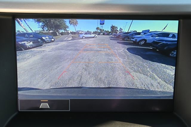 Used 2023 GMC Acadia SLE w/ Driver Convenience Package image 20