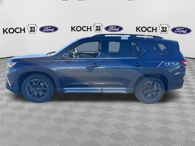 Used 2024 Honda Pilot Touring image 4