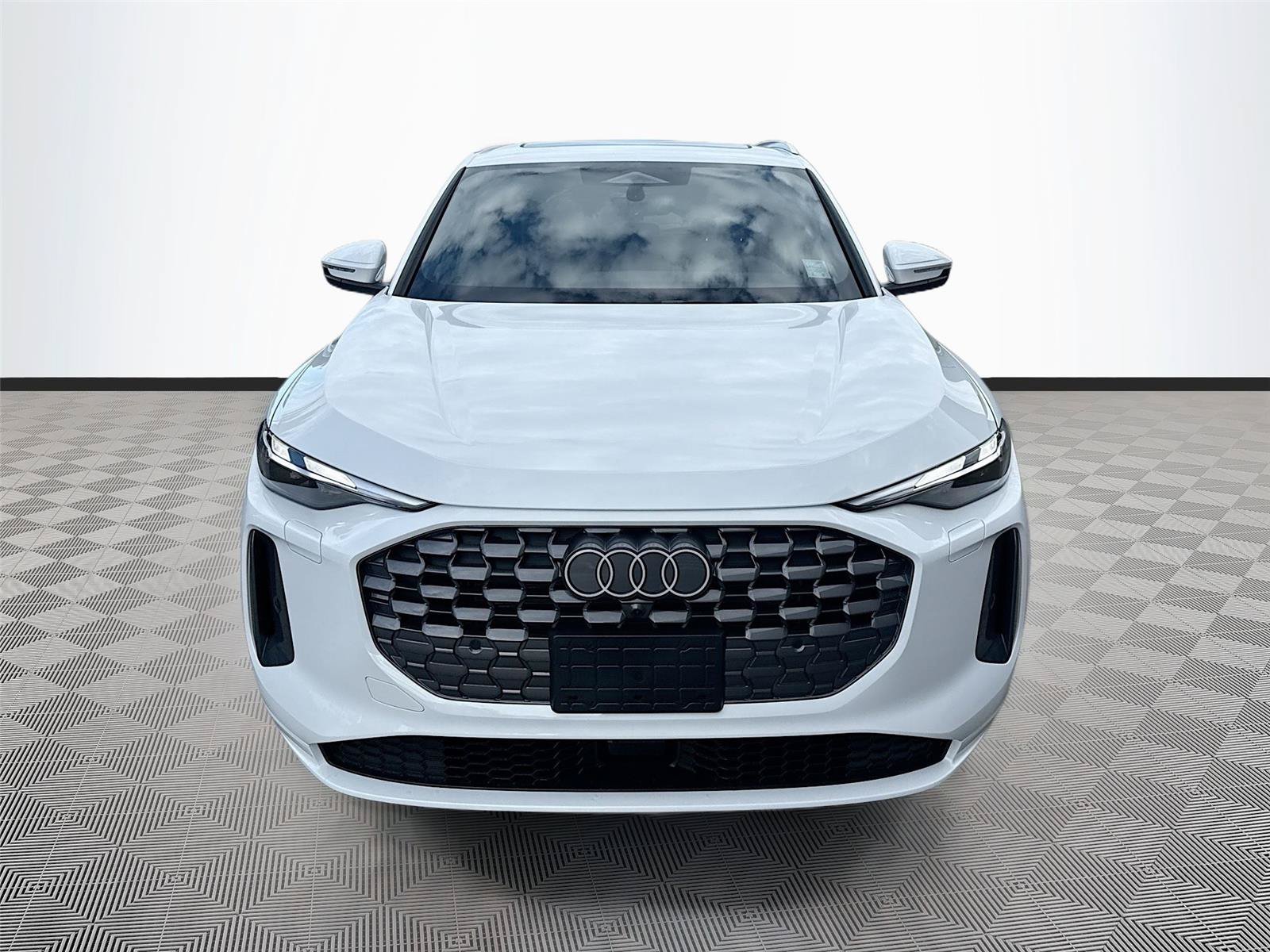 New 2026 Audi Q5 Premium AWD/4WD image 2