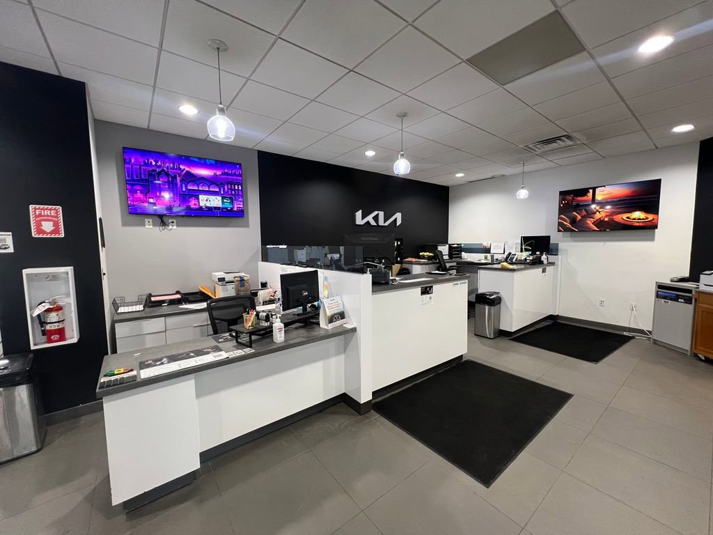 Used 2024 Kia Seltos X-Line image 8