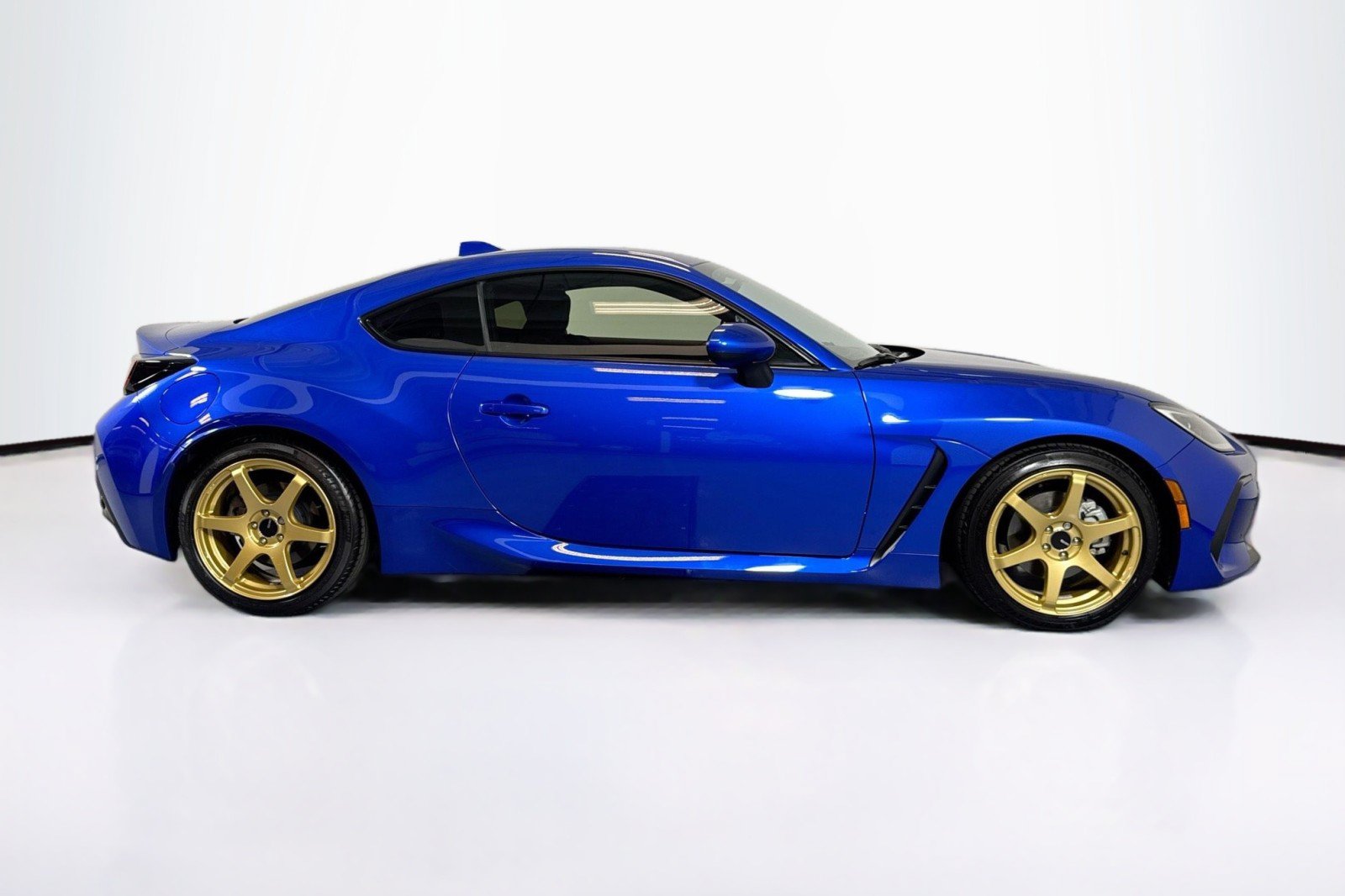 Used 2024 Subaru BRZ Premium RWD image 4