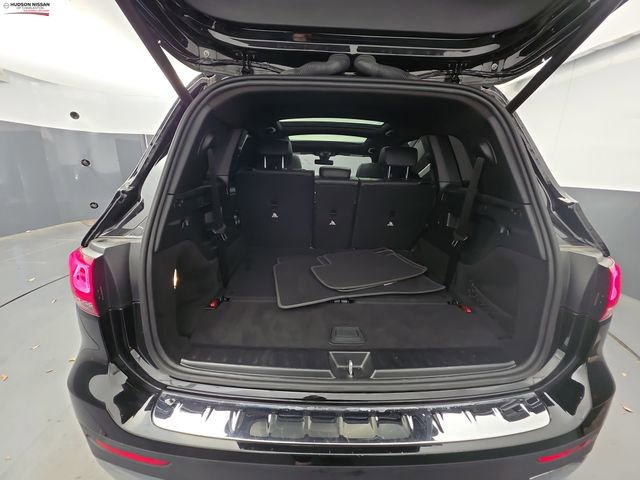 Used 2023 Mercedes-Benz GLB 250 4MATIC image 47