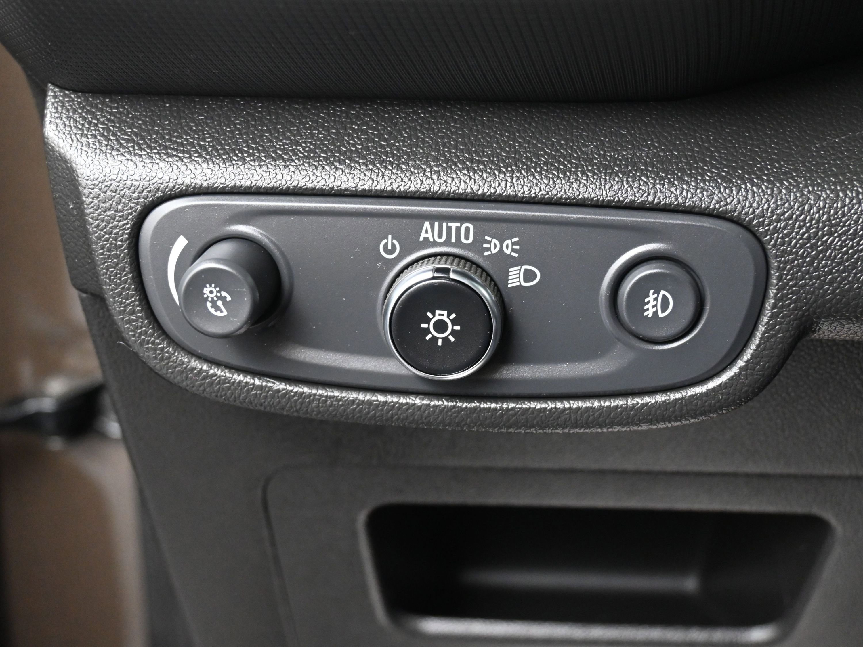 Used 2022 Chevrolet TrailBlazer ACTIV w/ Convenience Package image 27