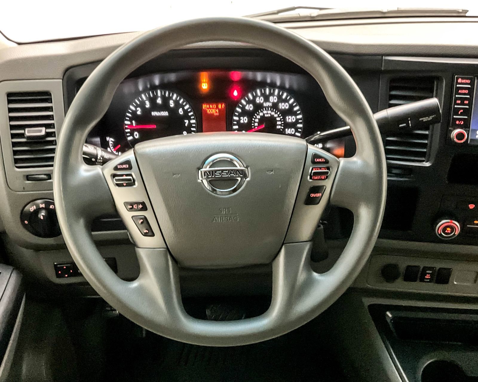 Used 2021 Nissan NV 2500 SV image 12