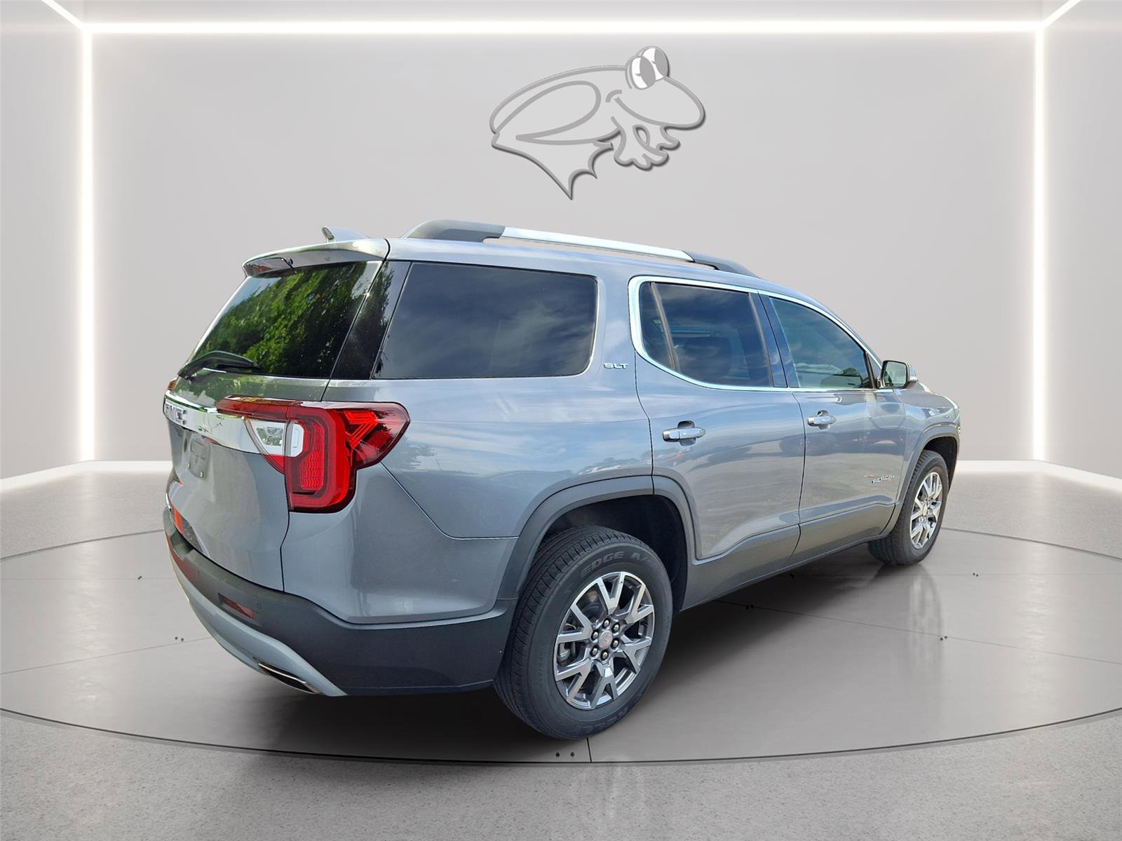 Used 2021 GMC Acadia SLT FWD image 4