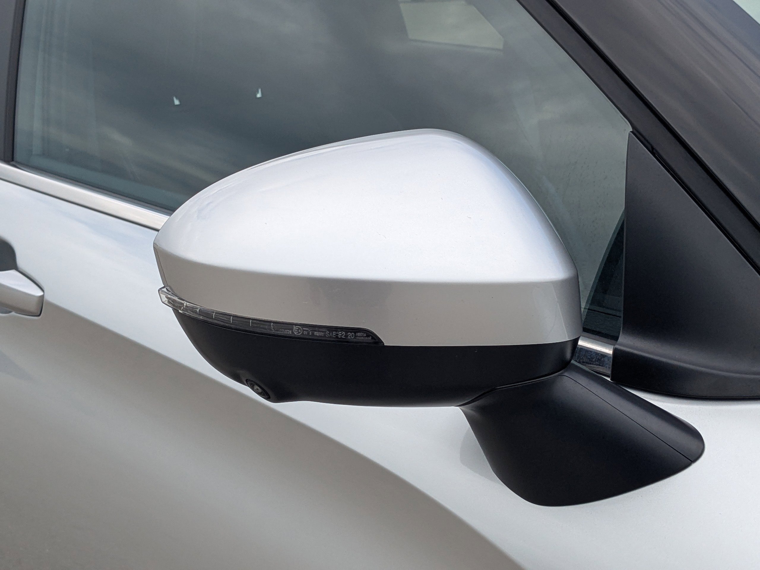 Used 2023 Mitsubishi Outlander SE image 14