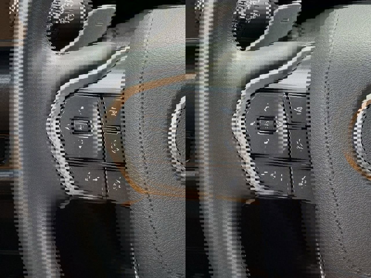 Used 2025 Lexus NX 350 AWD w/ Accessory Package (2T) image 13