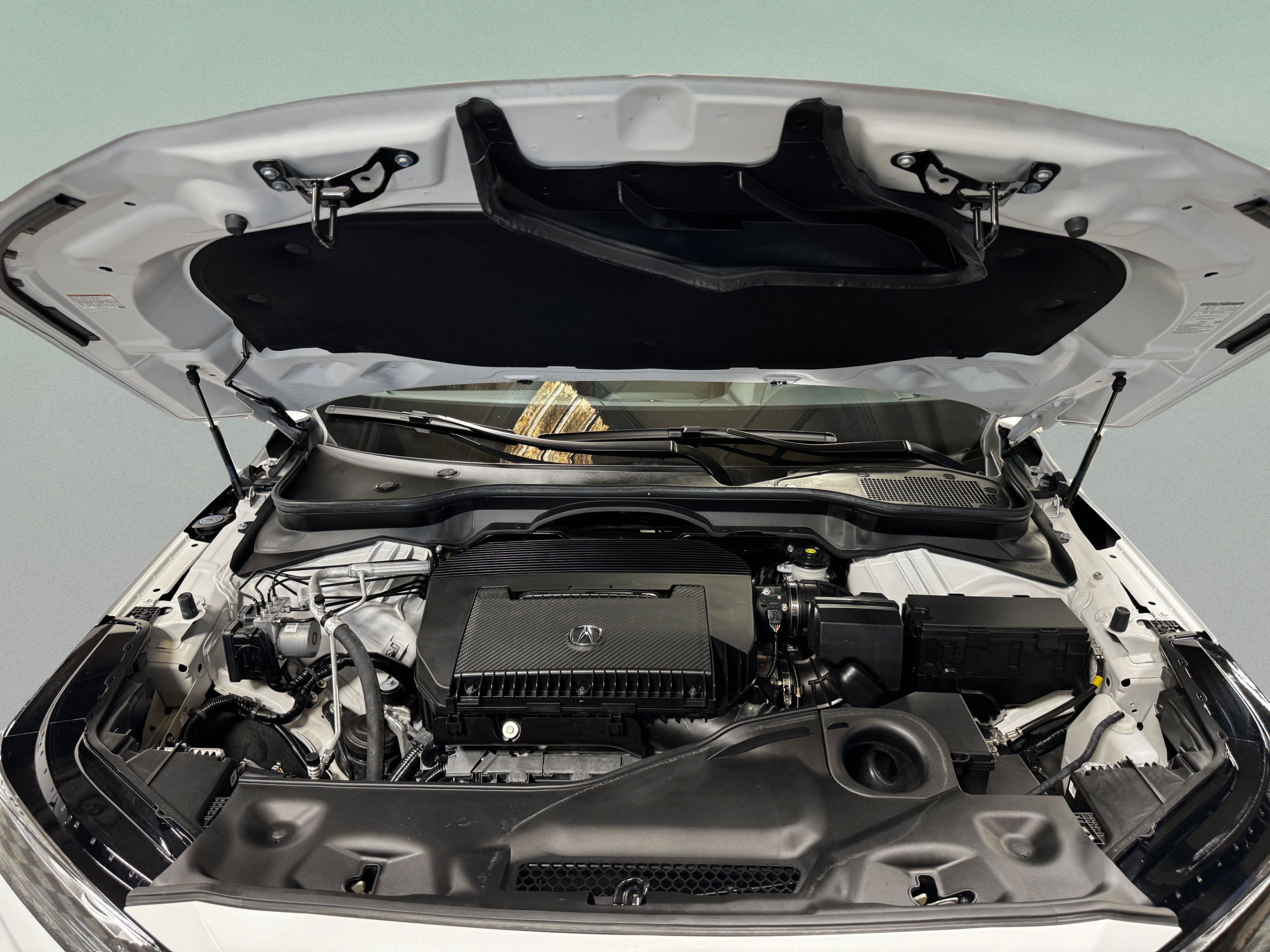 Certified 2025 Acura MDX w/ Technology Package FWD image 40