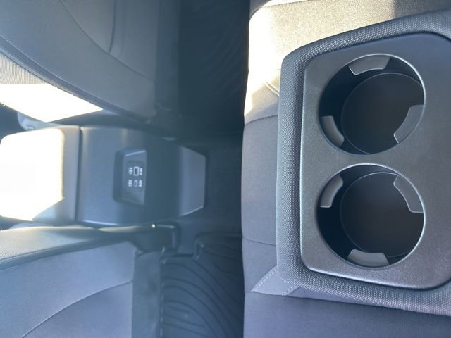 Used 2025 Subaru Crosstrek 2.0i Premium image 13