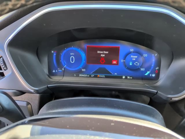 Used 2022 Ford Escape Titanium w/ Titanium Elite Package image 21